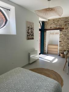Maisons de vacances Gite 8-10 pers, 4 chambres, billard, jardin : photos des chambres