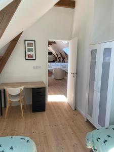 Maisons de vacances Gite 8-10 pers, 4 chambres, billard, jardin : photos des chambres