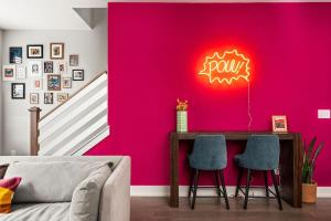 Large Marvel Themed 14ppl Spacious Townhome