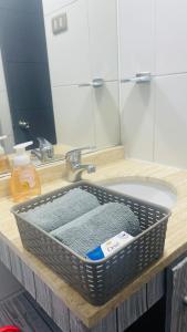 Central 1 bedroom apartment, excellent connectivity