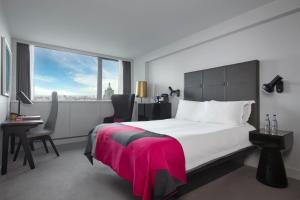  River View Deluxe room in Sea Containers London