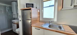 House HOUSEBOAT GECKO