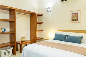 Amazing Complex Near 5th Avenue by Andiani Travel