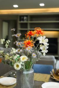 Brand New Luxury 3BR with Private Hammam