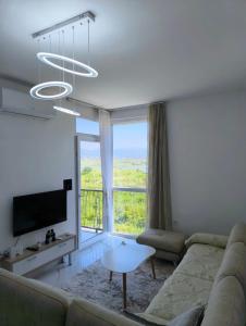 Leos new apartments 2