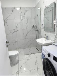 Leos new apartments 2