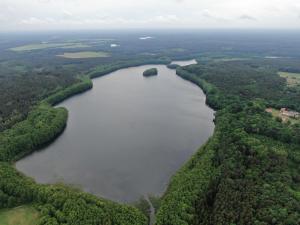 Gospodarstwo nad jeziorem