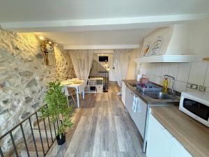 Appartements La Grotte Provencale a Sisteron : photos des chambres