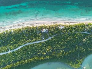 ANANA Casa Kaab Kaan Rooftop pool Beachfront