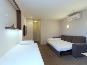 Hotels Greet Hotel Dijon Sud Longvic : photos des chambres