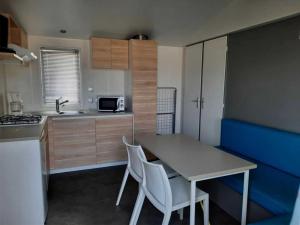 Campings Camping 3 etoiles - Piscine - ccbahif : photos des chambres
