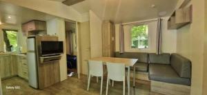 Campings Chalet 3 etoiles - Piscine - ccafgfe : photos des chambres