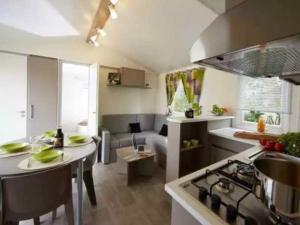 Campings Camping 4 etoiles - Piscine - eed0fi : photos des chambres