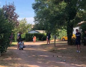 Campings Camping 3 etoiles - Piscine - ccbahif : photos des chambres