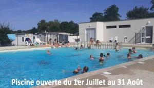 Campings Camping 3 etoiles - Piscine - ccbahif : photos des chambres