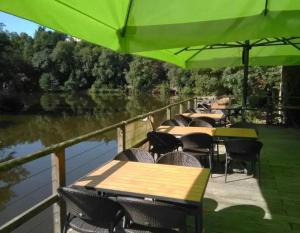 Campings Camping 3 etoiles - Piscine - ccbahif : photos des chambres