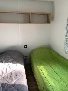 Campings Camping 3 etoiles - Piscine - eeeddg : photos des chambres