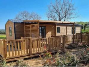 Campings Camping 4 etoiles - Piscine - eed0fi : photos des chambres