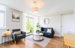 Sleek 2 Bedroom Apartment