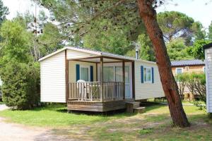 Campings Camping 3 etoiles - Piscine - cca0gbf : photos des chambres