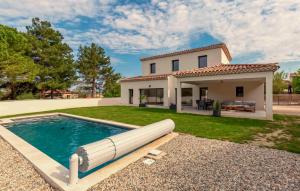 Maisons de vacances Amazing Home In Sablet : photos des chambres