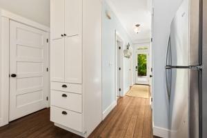 The Deckhouse by Seabrook Hospitality