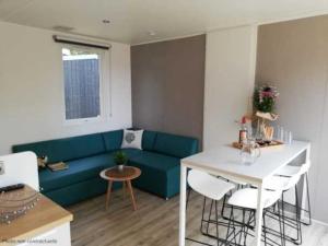 Campings Camping 4 etoiles - Piscine - eehi00 : photos des chambres