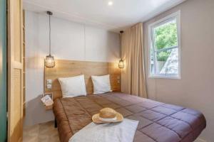 Campings Camping 3 etoiles - Piscine - ccafbhe : photos des chambres
