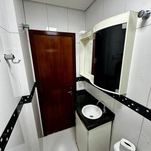 Loft Lux SM 12 (Smart TV, Ar condicionado, Cozinha)