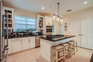 Villa Gardenia - Peaceful Garden Oasis with Open Floor Plan