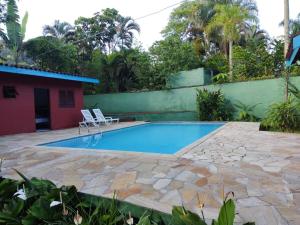 Casa com Piscina e 3 Suítes - Litoral Norte - Boiçucanga