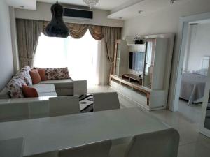 Lovely apartment in Azura Park Residence
