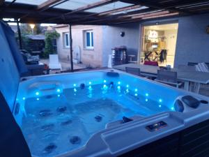 Villas Maison chaleureuse dans le Sud : photos des chambres