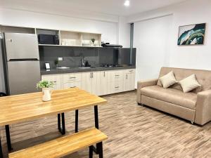 Moderno apartamento en el centro de Tacna 201