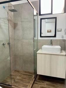 Moderno apartamento en el centro de Tacna 201