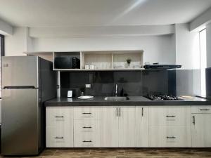 Moderno apartamento en el centro de Tacna 201