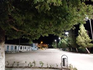 Vickys Apartment, Aliko