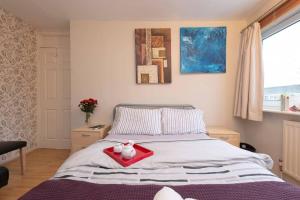 Welcoming Whole Home near Excel