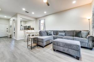 Resort Pool and Arcade Family Townhome in Davenport