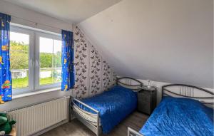 Lovely Home In Nowe Warpno With Wifi