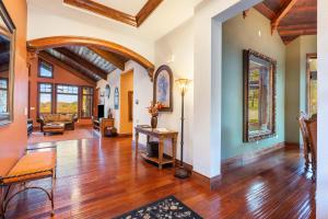 Rock Canyon Resort Trio