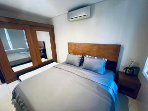 Miranda B 322 1BR at Pico de Loro by Raquels Place