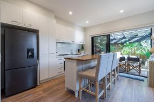 Villa Morava - Pet-friendly Beachside Comfort