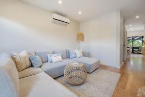 Villa Morava - Pet-friendly Beachside Comfort