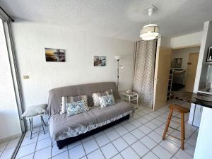 Studio cabine avec parking privé, proche plage - FR-1-837-11
