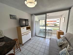 Studio cabine avec parking privé, proche plage - FR-1-837-11