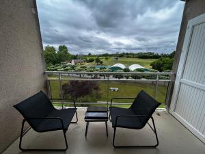 Appartement lumineux avec Wi-Fi à 150m des Thermes - FR-1-541-176