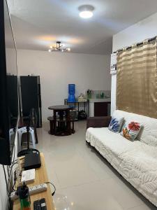 Vins Transient WiFi Netflix City Hall-DRMC-EPark