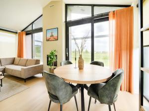 Holiday Home Oud Ade near Kaag Lakes