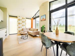 Holiday Home Oud Ade near Kaag Lakes